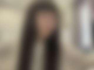 Live cam show with MoiraBalderree - Small Tits on livesuperchat.net