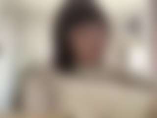 Live cam show with MoiraBalderree - New Bedroom on milfzrlive.com
