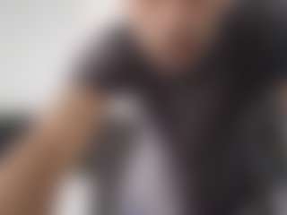 Mrhazel97's Live Sex Cam Show