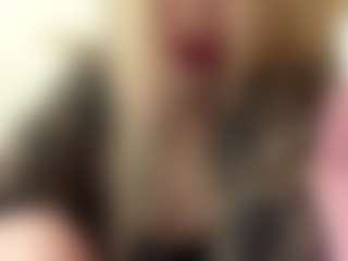 ReneeDinuzzo's Live Sex Cam Show