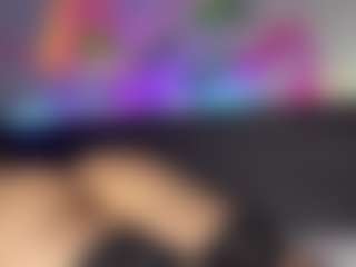 Live cam show with SofiaRay1 - Normal on TeamSkeetLive