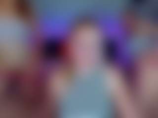 SuccesCheriesss's Live Sex Cam Show