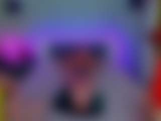 SuccesCheriesss's Live Sex Cam Show