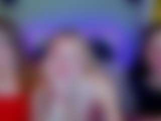 SuccesCheriesss's Live Sex Cam Show