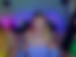 SuccesCheriesss's Live Sex Cam Show