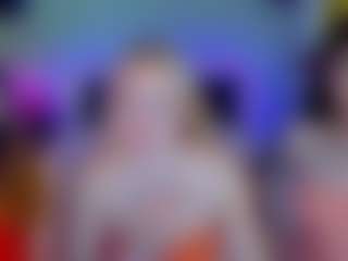 Live cam show with SuccesCheriesss - Femdom on Hubzter Live