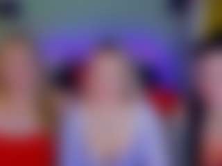 SuccesCheriesss's Live Sex Cam Show