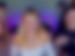 SuccesCheriesss's Live Sex Cam Show