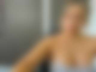 zoesamara's Live Sex Cam Show