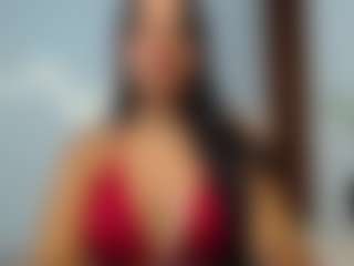 gretamilan's Live Sex Cam Show