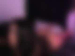 MiaLens's Live Sex Cam Show