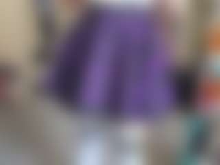 Live cam show with RevaLaflin - Skinny on Chatstar
