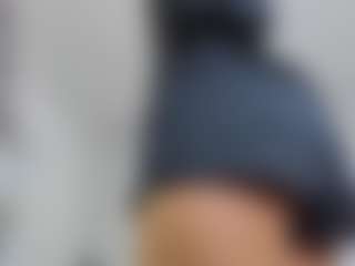 Live cam show with sofia-marttinez9 - Ass Clapping on SquirtSoMuch