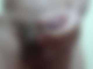 Live cam show with 01elnene01 - Brown Eyes on camwithhim.com