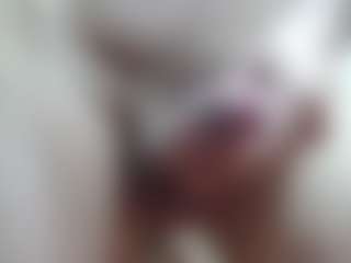 Live cam show with 01elnene01 - Armpits on Camsoda