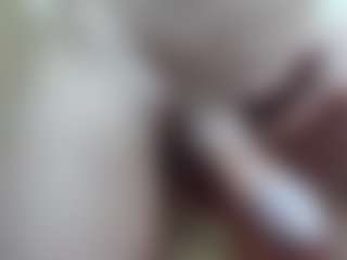 Live cam show with 01elnene01 - Dildo on Camming Site