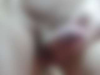 01elnene01's Live Sex Cam Show