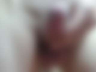 Live cam show with 01elnene01 - No Drinking on Camming Site
