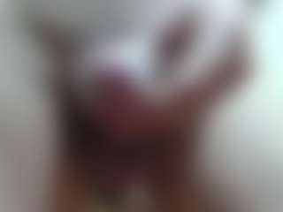Live cam show with 01elnene01 - Dildo on TeamSkeetLive