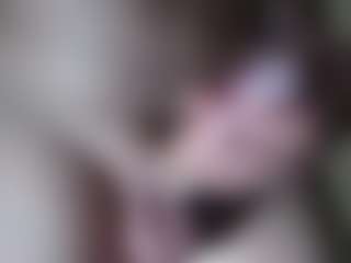 Live cam show with 01elnene01 - Dildo on Streamer API