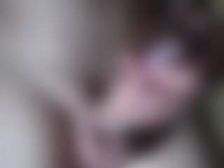 01elnene01's Live Sex Cam Show