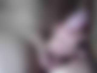 Live cam show with 01elnene01 - Brown Eyes on Gym Cam Girls