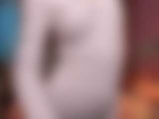 Live cam show with Adria-Arjonaa - Lean on Cam Slut