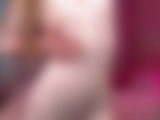 Live-camshow met Adria-Arjonaa - Shaved op Camsoda