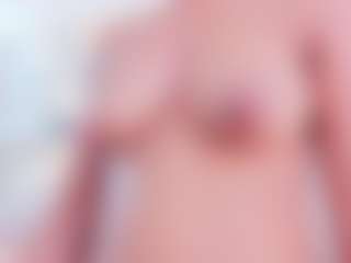 Alyson-Palmer's Live Sex Cam Show