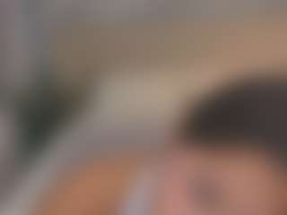 Live cam show with AmeliaEmmy - Mature on Uber Horny
