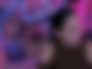 Live cam show with bloom-night - White on madthumbs