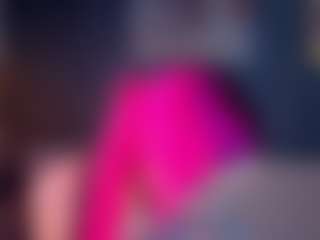 Live cam show with Ekimmj-age - New Brown Eyes on StripNow