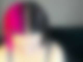 Live cam show with Ekimmj-age - Upskirt on TeamSkeetLive