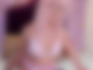 Show in cam erotica live di laritlov