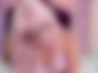 Live cam show with laritlov - Brown Hair Petite on camwithhim.com