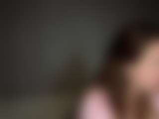 Live cam show with NikoleBirklid - Small Tits Mature on Chatstar