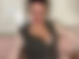 Live cam show with NormanFaison - New Petite on camwithhim.com