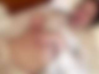 Live cam show with NormanFaison - Green Eyes on Cam Slut