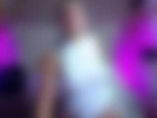 PatriciaJenner's Live Sex Cam Show