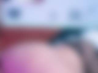 Live cam show with samantha-griim - Facial Piercings on camwithhim.com