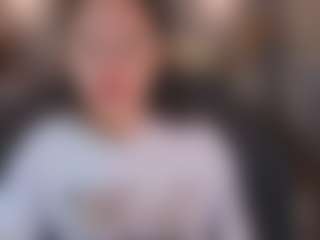 Live cam show with Wullwet-rav - College on AdultVida.com