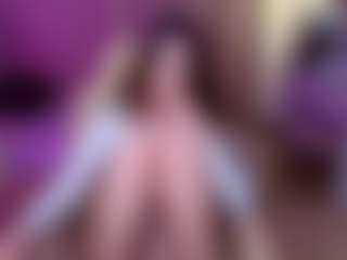 Bety-White's Live Sex Cam Show