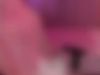 Live cam show with Bety-White - Green Eyes on Camsoda