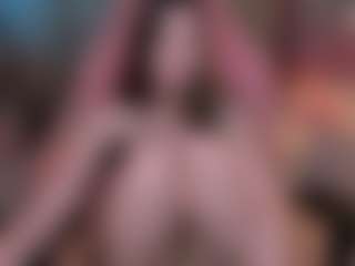 Live cam show with Bety-White - Small Ass on Milfs Live