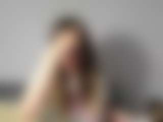 AnnaGentle's Live Sex Cam Show