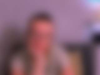 Live cam show with AnnaGentle - Blue Eyes on Camsoda