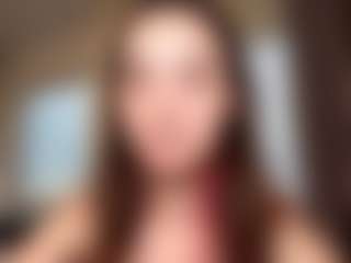 Live cam show with HattieWassam - Mature on Latina Girls