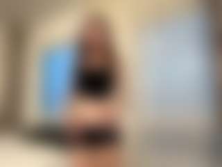 Live cam show with HattieWassam - Mature on TastyBlacksLive