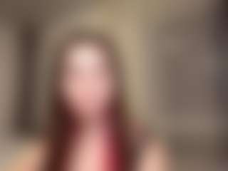 Live cam show with HattieWassam - Green Eyes on crypto-cams