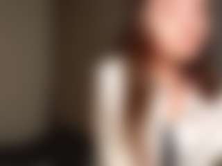 Spettacolo in cam dal vivo con HattieWassam - Amateur su Camsoda